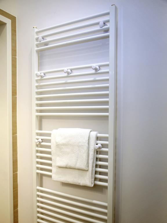 Flatprovider Comfort Eduard Apartment - Contactless Check In 비엔나 객실 사진